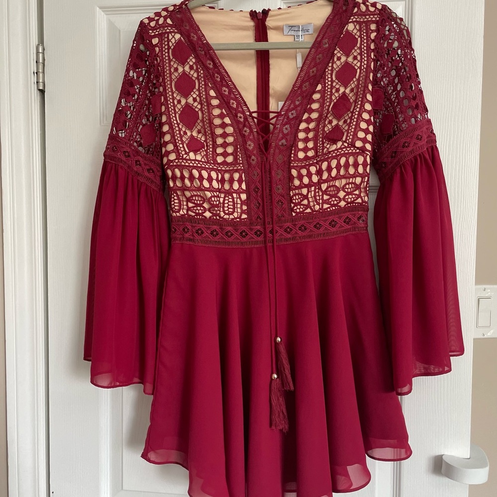 Elegant Red Lace Women Top